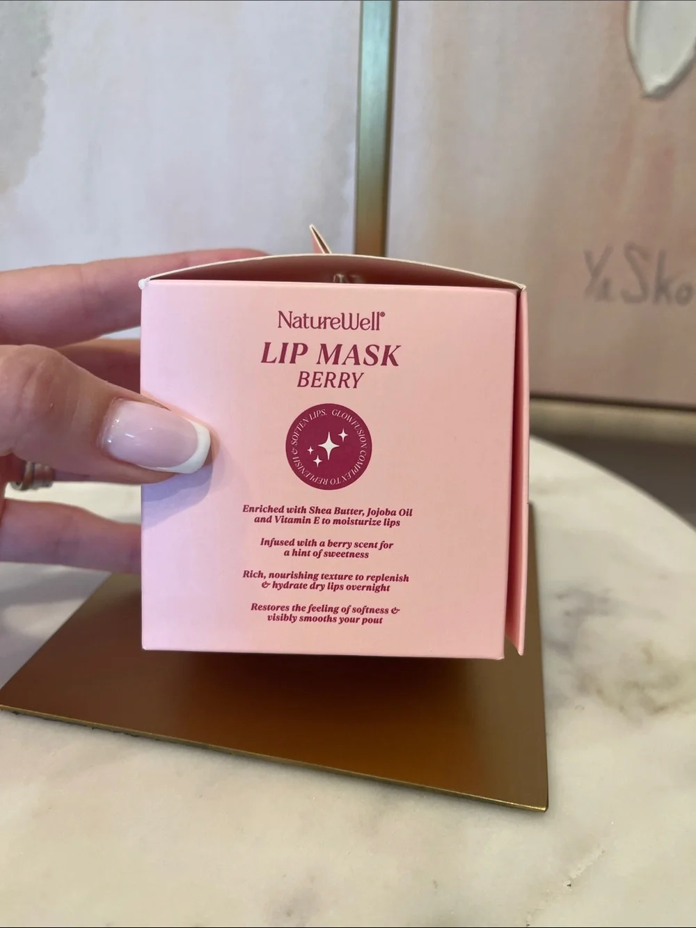 NIB NatureWell Berry Lip Mask